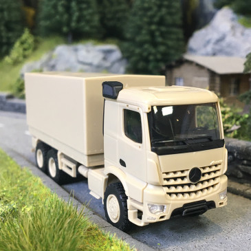 Mercedes-Benz Arocs plateau/bâche, beige - HERPA 747202 - HO 1/87