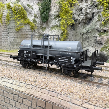 Wagon citerne type Zh, transport produit chimique, DR, Ep. IV - BRAWA 50085 - HO 1/87