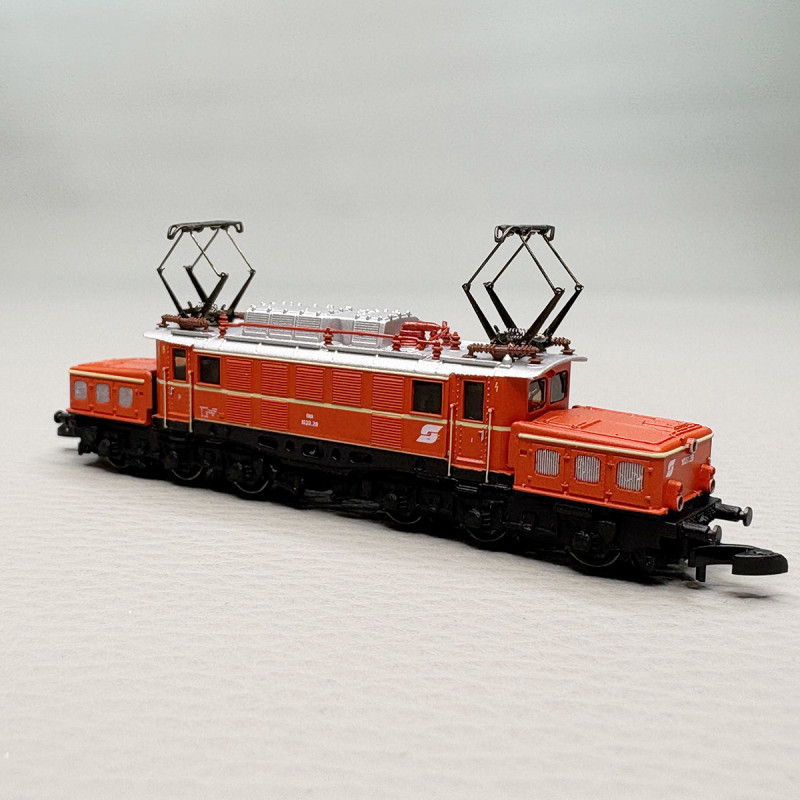 Locomotive électrique série 1020 (ex-E94 DB), ÖBB - MARKLIN 88229