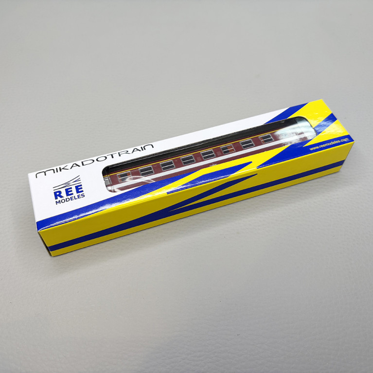 Voiture UIC Y A9, 1CL, ex-Le Capitole, bande de classe jaune, SNCF - REE NW-341