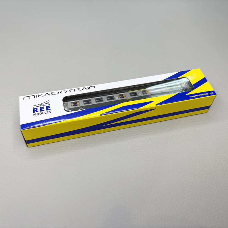 Voiture UIC Y A4B5, mixte 1CL/2CL, livrée C 160, SNCF - REE NW-259