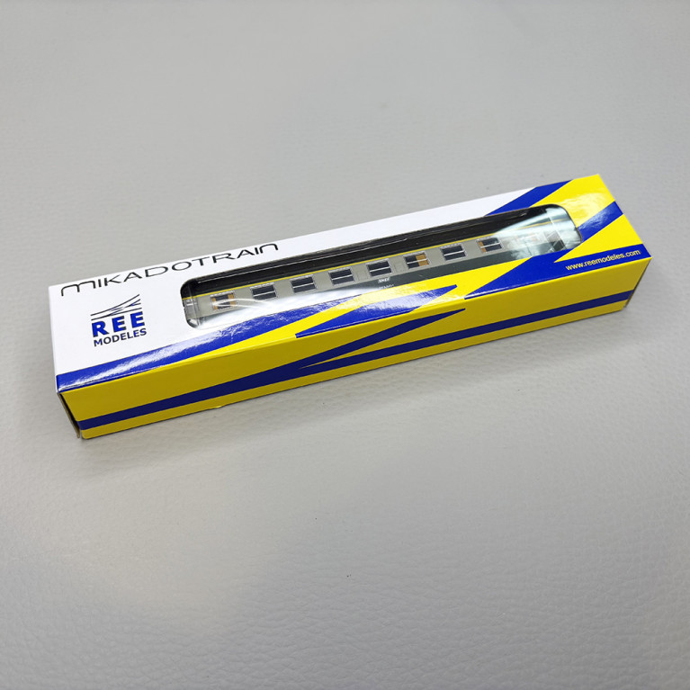 Voiture UIC Y A9, 1CL, cartouche Corail, SNCF - REE NW-265