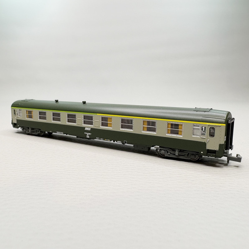 Voiture UIC Y A4B5 ex-A9, mixte 1CL/2CL, cartouche Corail, SNCF - REE NW-264