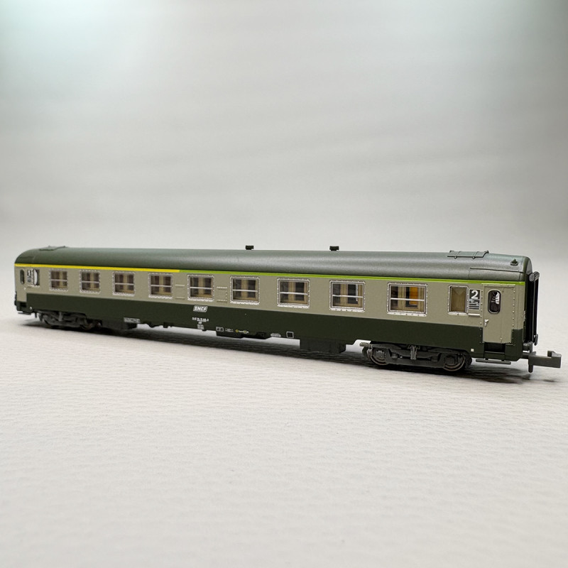 Voiture UIC Y A4B5 ex-A9, mixte 1CL/2CL, cartouche Corail, SNCF - REE NW-264