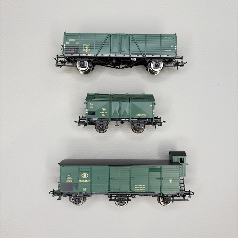 3 wagons de marchandises, SNCB  - ROCO 6600079