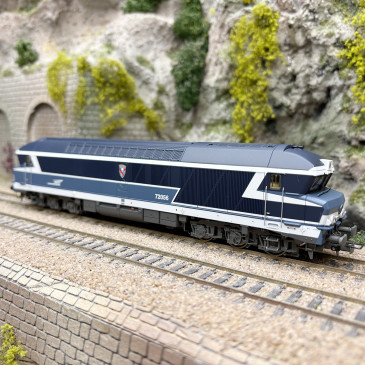 Locomotive diesel CC 72056, "La Bourboule", logo casquette, SNCF, Ep. V - JOUEF HJ2621 - HO 1/87