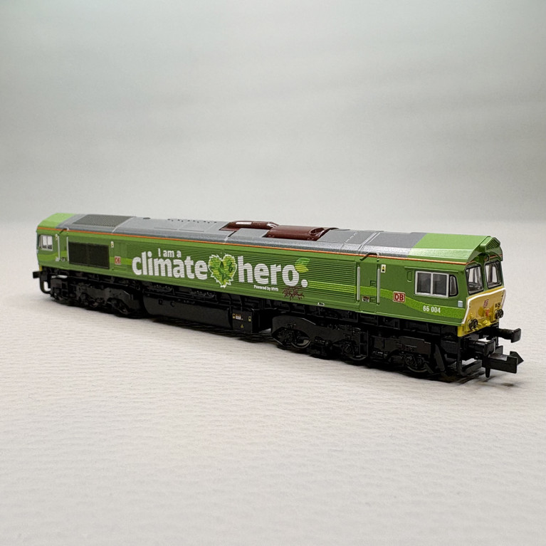 Locomotive diesel Classe 66, 66004, Climate Hero", DB Cargo  - KATO 17751-E