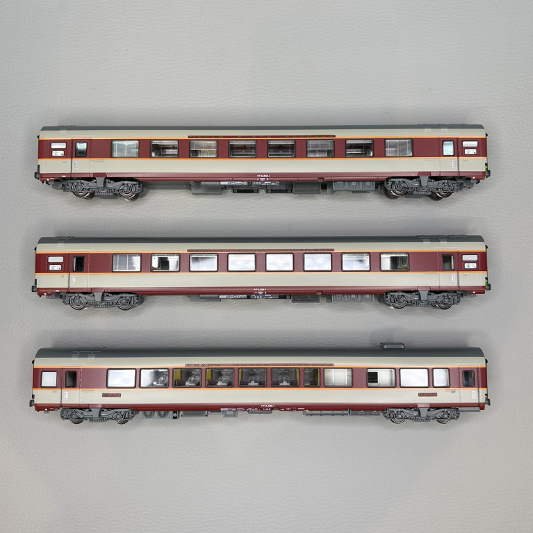 3 voitures grand confort "Aquitaine", SNCF - LSMODELS 40081DC- HO 1/87