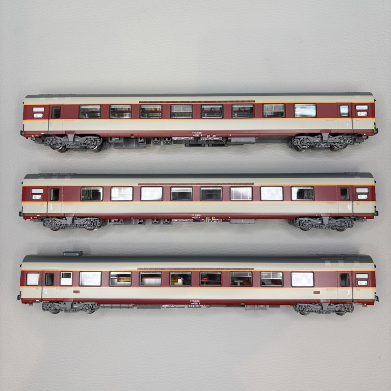 3 voitures grand confort "Aquitaine", SNCF - LSMODELS 40080DC- HO 1/87
