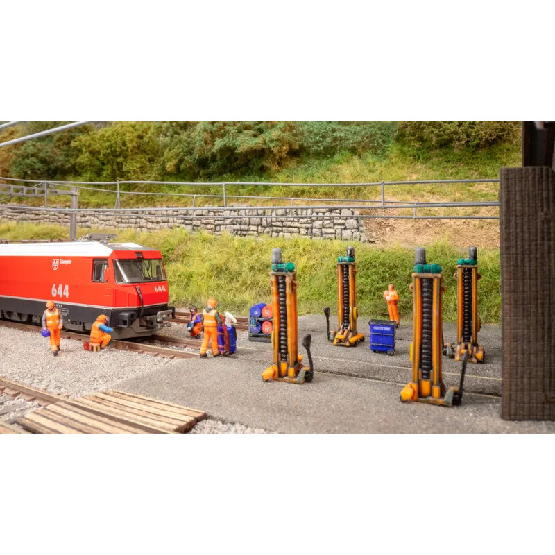 Coffret de figurines thématiques : Dépôt ferroviaire - NOCH 35900 - N 1/160