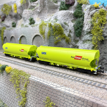 Wagon trémie type Tagnpps, "Rail Cargo Group", GATX, Ep. VI - RIVAROSSI HR6674 - HO 1/87
