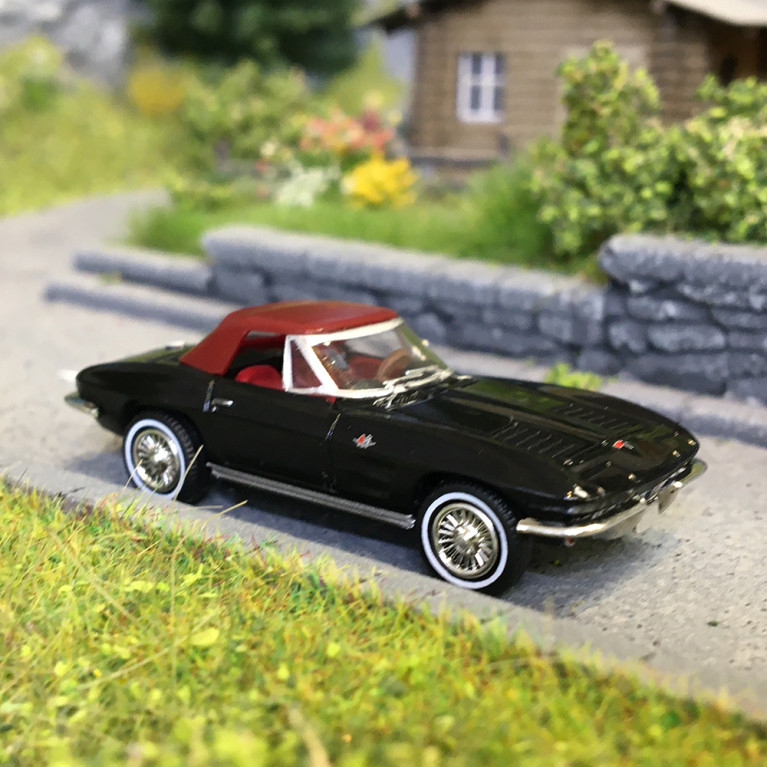 Chevrolet Corvette C2, cabriolet, noir, 1962 - BREKINA 18025 - HO 1/87