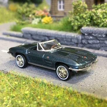 Chevrolet Corvette C2, cabriolet, bleu glacier, 1962 - BREKINA 18027 - HO 1/87
