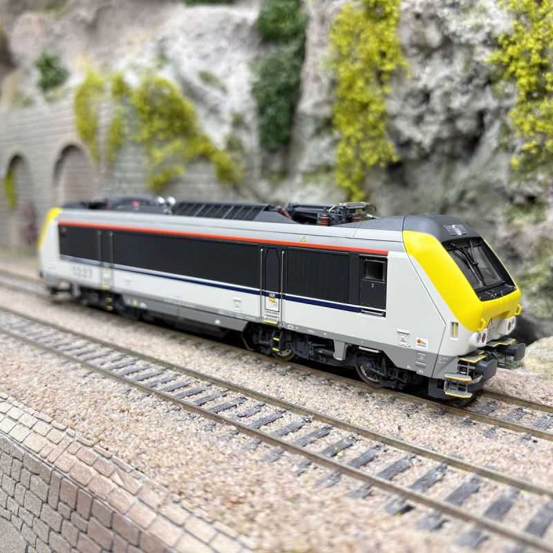 Locomotive électrique 1337, "B-Logistics", SNCB, Ep. VI - LSMODELS 12018 - HO 1/87