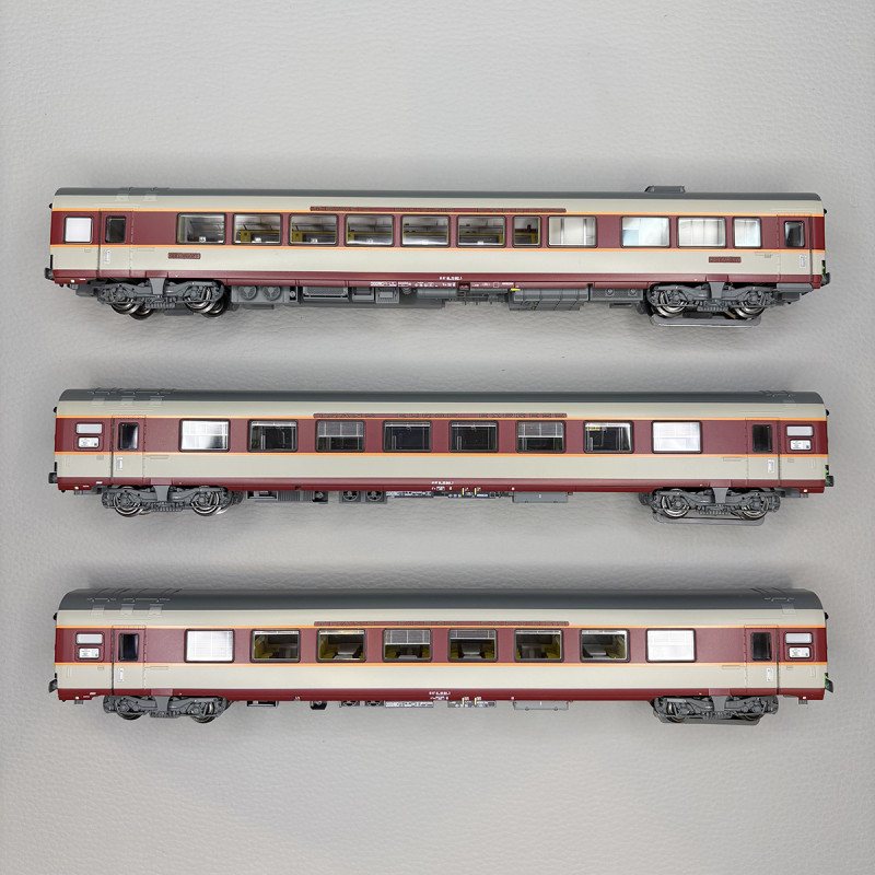 3 voitures grand confort "Aquitaine", SNCF - LSMODELS 40081AC- HO 1/87