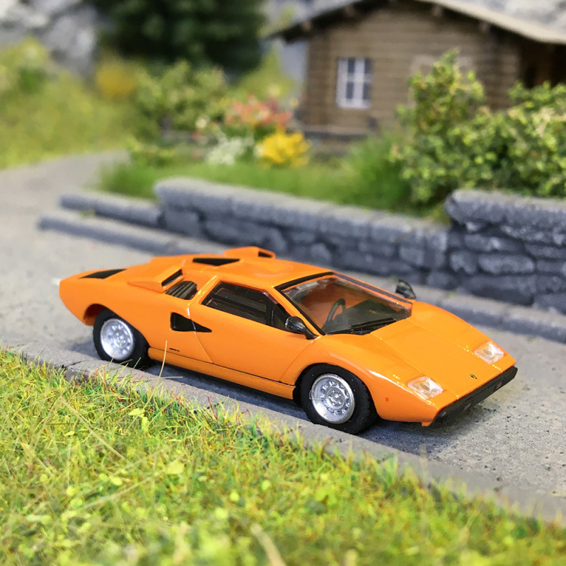 Lamborghini countach LP 400, orange, 1974 - Minichamps 870103124 - 1/87