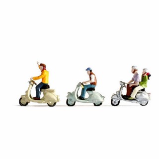 3 personnages en scooter -N-1/160-NOCH 36910
