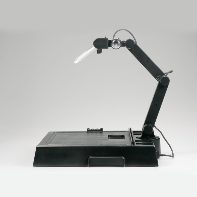 Support de travail avec lentille grossissante - TAMIYA 74064