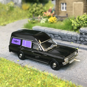 Opel Rekord C Corbillard, noir, 1968 - BREKINA 20676 - HO 1/87