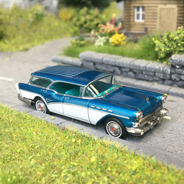 Buick Century Caballero, bleu/blanc, 1957 - BREKINA 18180 - HO 1/87