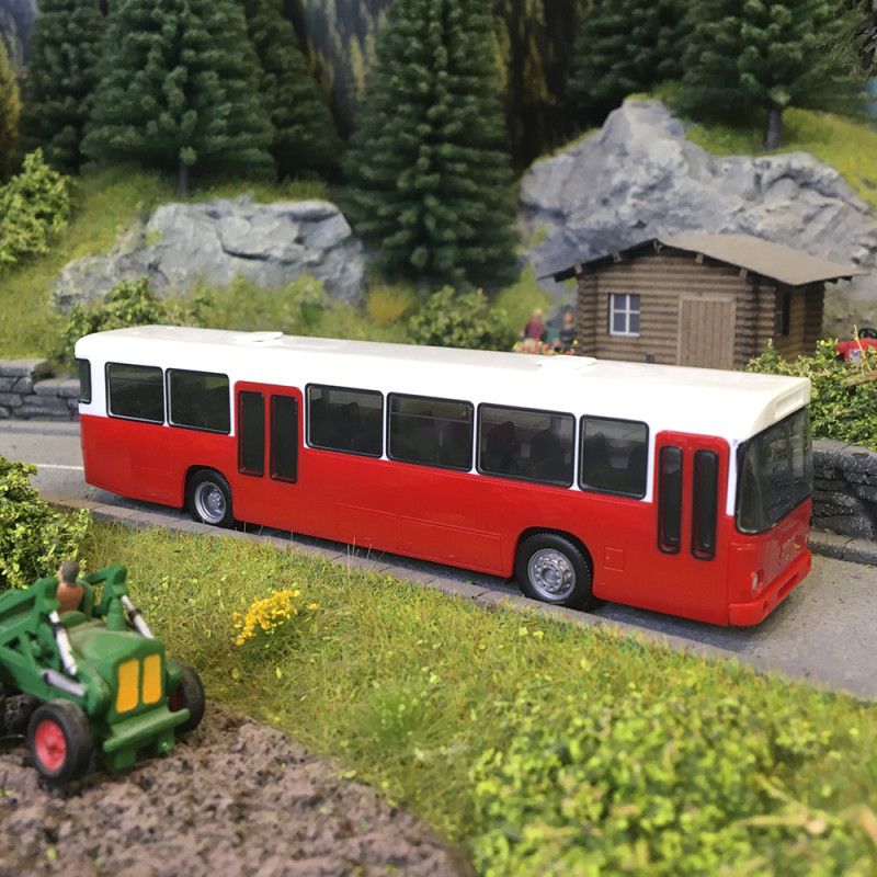Bus urbain MAN Büssing SÜ 210, rouge/blanc - HERPA 319393- HO 1/87