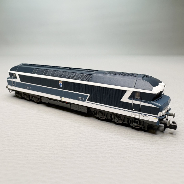 ARNOLD HN2651S, Locomotive diesel CC 72071, "livrée d'origine", Marseille, SNCF