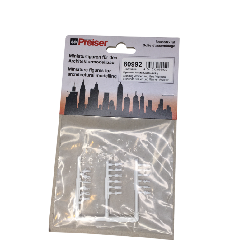 Hommes et femmes, debout, 12 pièces non peintes - PREISER 80992 - 1/200