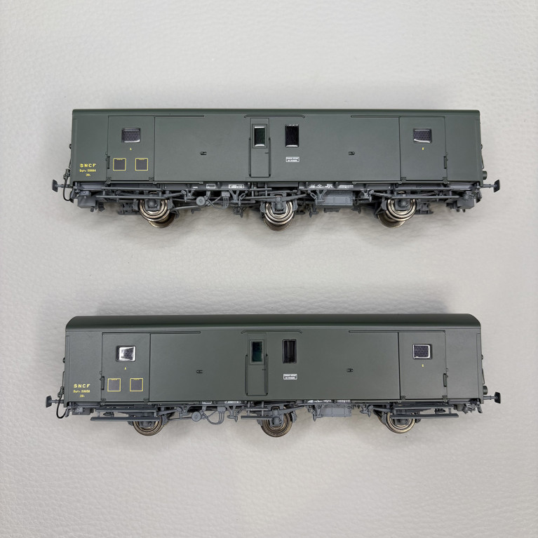 LSMODELS MW106 - 2 fourgons Dqd²m, marquage 1956, feux de fin de convoi, SNCF