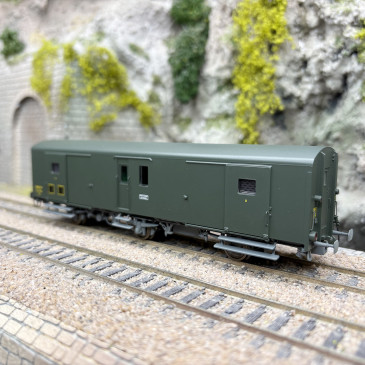 Fourgon Dd²ai, marquage 1964, feux de fin de convoi, SNCF, Ep. IIIcd - LSMODELS MW105 - HO 1/87