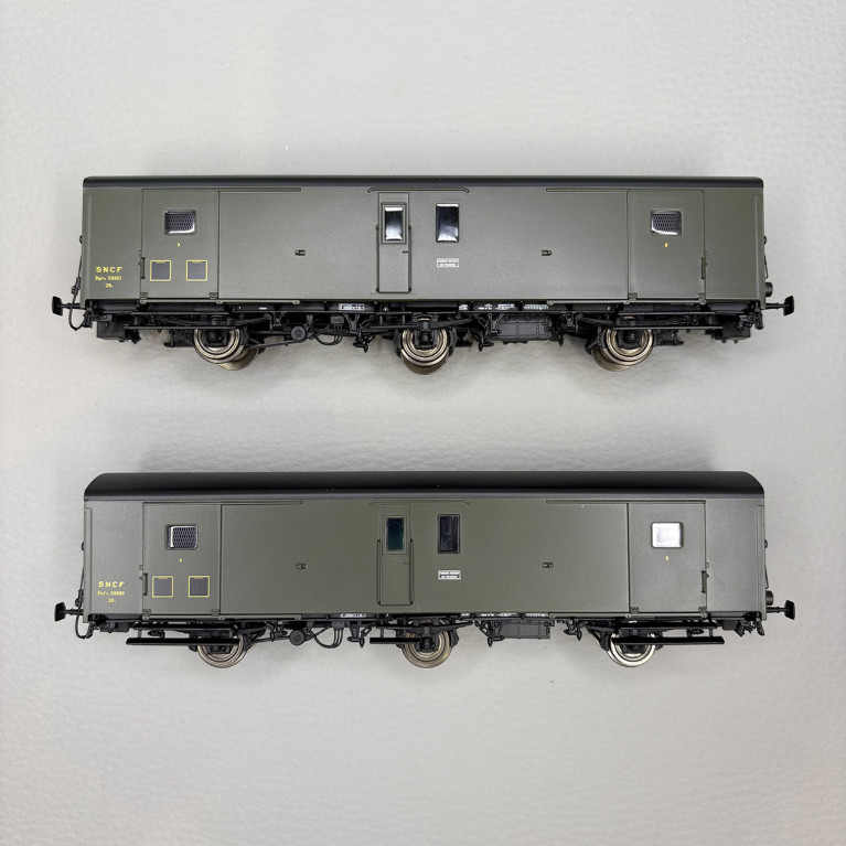 LSMODELS MW104 - 2 fourgons Dqd²m, marquage 1956, toit noir, feux de fin de convoi, SNCF