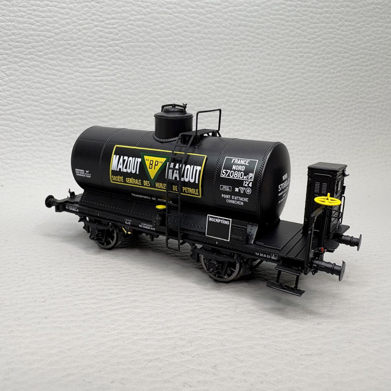 LSMODELS 30458 - Wagon citerne OCEM, "Mazout BP", livrée noire, France Nord