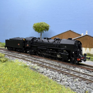 ARNOLD HN2545S Locomotive à Vapeur SNCF 141R460 & Tender 30R460 Digital Sonore
