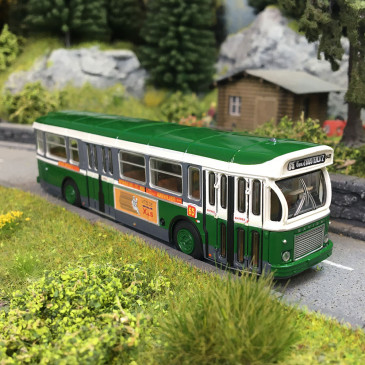 Autobus SAVIEM SC10, 0-4-4, RATP ligne 65 (Gare d'Austerlitz - Mairie d'Aubervilliers), 1974, exclusif - BREKINA 4364 - HO 1/87