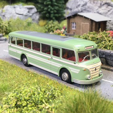 IFA H 6 B, vert et blanc, 1953 - BREKINA 59855 - HO 1/87