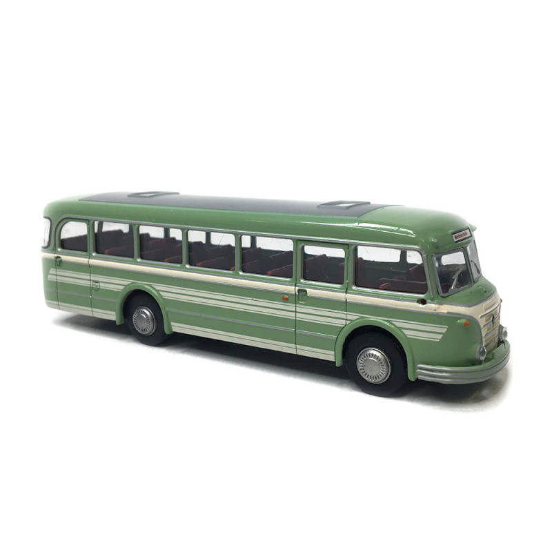 IFA H 6 B, vert et blanc, 1953 - BREKINA 59855 - HO 1/87