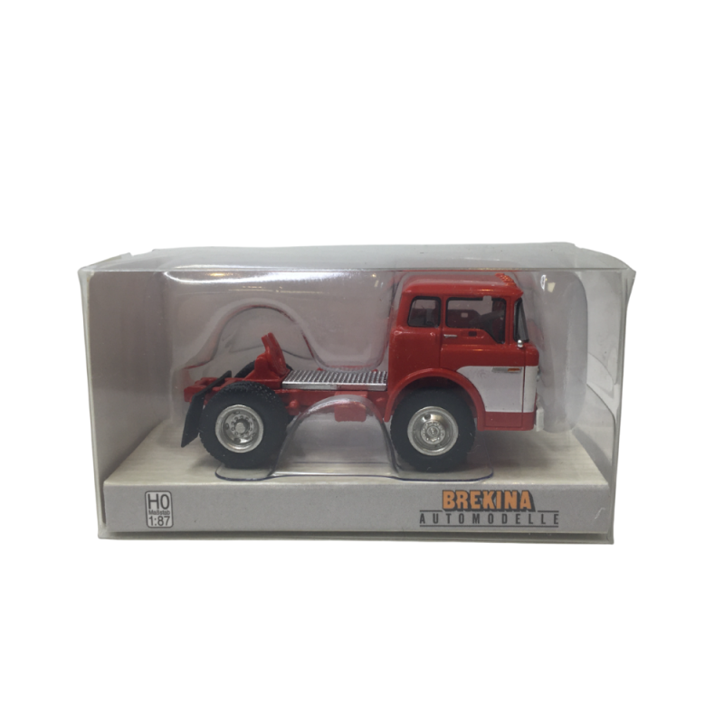 Tracteur Ford Séries C, rouge et blanc, 1970 - BREKINA 86325 - HO 1/87 Tracteur Ford Séries C, rouge et blanc, 1970 - BREKINA 86325 - HO 1/87