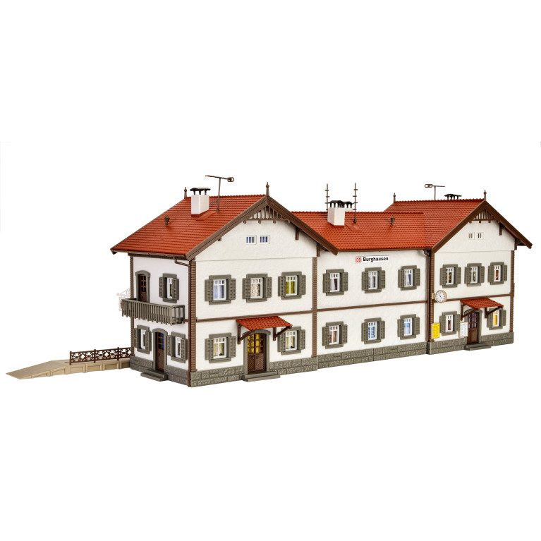 Gare de Burghausen - VOLLMER 43522 - HO 1/87