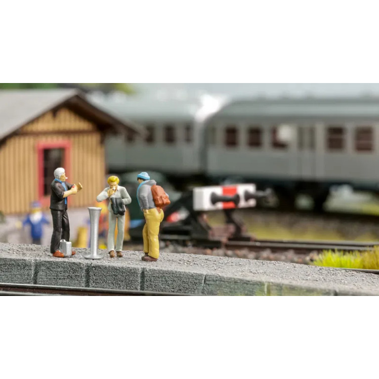 Coffret de figurines Funny scenes : Pause cigarette - NOCH 16604 - HO 1/87 Coffret de figurines Funny scenes : Pause cigarette - NOCH 16604 - HO 1/87