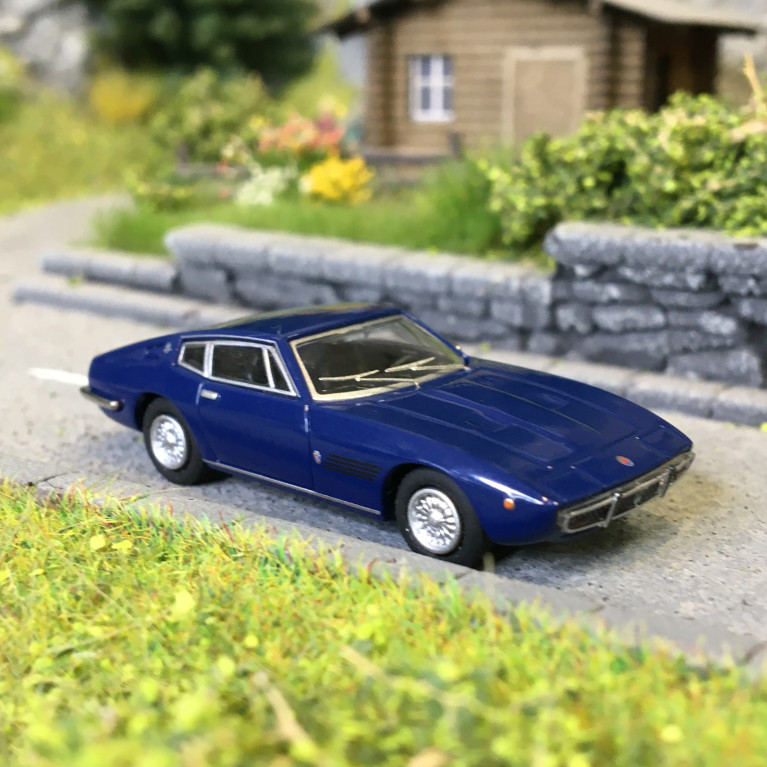 Maserati Ghibli coupé, bleu foncé, 1969 - Minichamps 870123021 - 1/87 Maserati Ghibli coupé, bleu foncé, 1969 - Minichamps 870123021 - 1/87