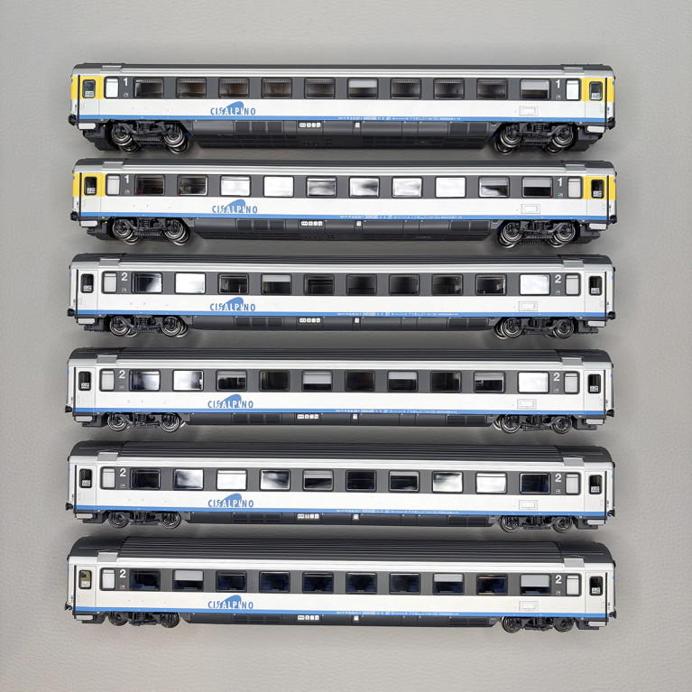 LSMODELS 47400DC - Rame de 6 voitures Apm EC 1CL et Bpm EC 2CL "Cisalpino", SBB CFF FFS