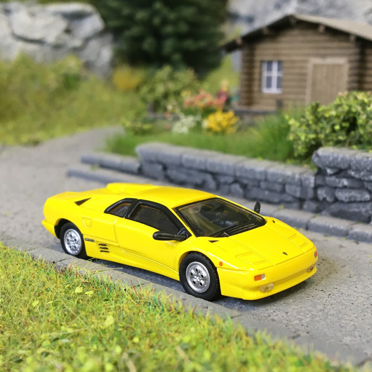 Lamborghini Diablo, jaune, 1994 - Minichamps 870103220 - 1/87