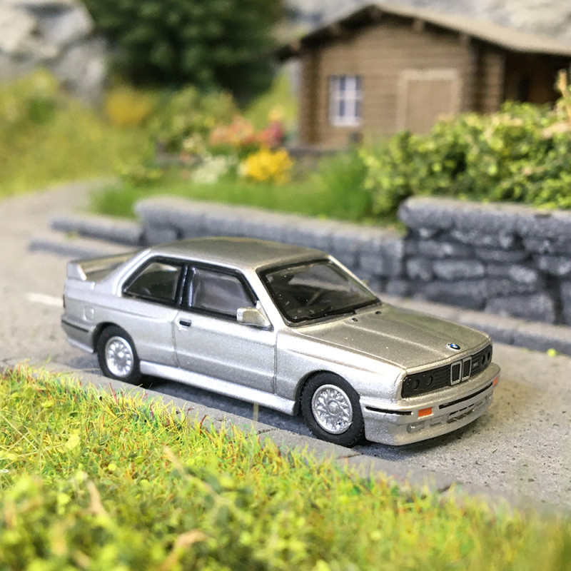 BMW M3 E30, gris, 1986 - Minichamps 870020224 - 1/87 BMW M3 E30, gris, 1986 - Minichamps 870020224 - 1/87