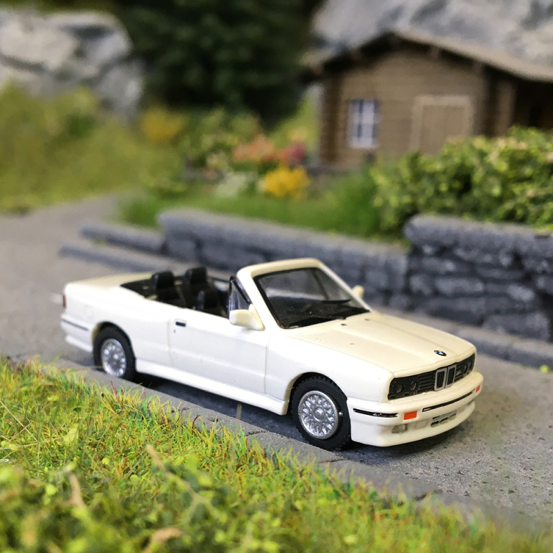 BMW M3 E30, cabriolet, blanc, 1988 - Minichamps 870020231 - 1/87 BMW M3 E30, cabriolet, blanc, 1988 - Minichamps 870020231 - 1/87