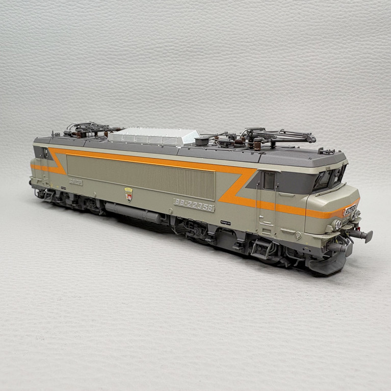 Lsmodels 11105S: Locomotive électrique BB 22356, grande cabine, Rennes, SNCF