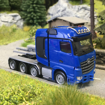 Mercedes-Benz Arocs SLT tracteur, bleu - Herpa 307734-005 - HO 1/87