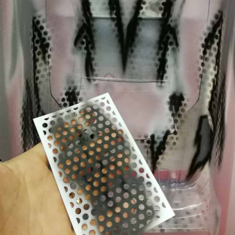 Pochoir "Holes" - BITTYDESIGN BDSTC-001