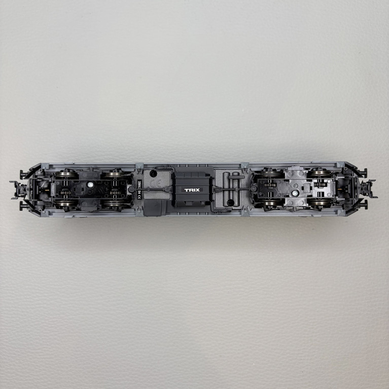 Locomotive électrique BR 101 127-9, "100 ans de la BR 01", DB - TRIX 25479 Locomotive électrique BR 101 127-9, "100 ans de la BR 01", DB - TRIX 25479