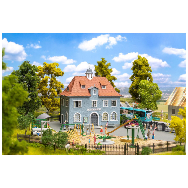 Rentrée scolaire, Coffret promotionnel - Faller 190087 - HO 1/87 Rentrée scolaire, Coffret promotionnel - Faller 190087 - HO 1/87