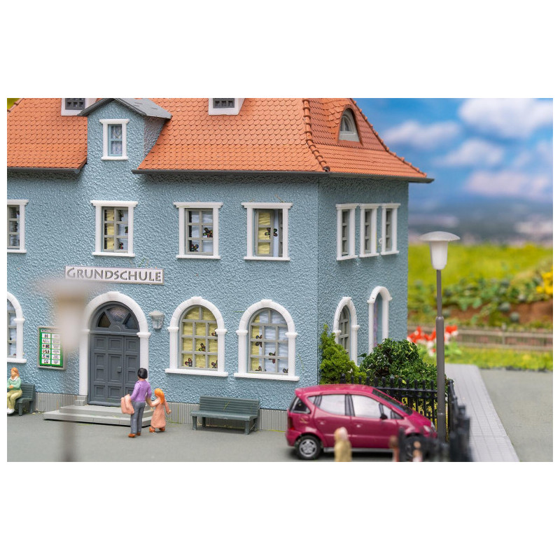 Rentrée scolaire, Coffret promotionnel - Faller 190087 - HO 1/87 Rentrée scolaire, Coffret promotionnel - Faller 190087 - HO 1/87