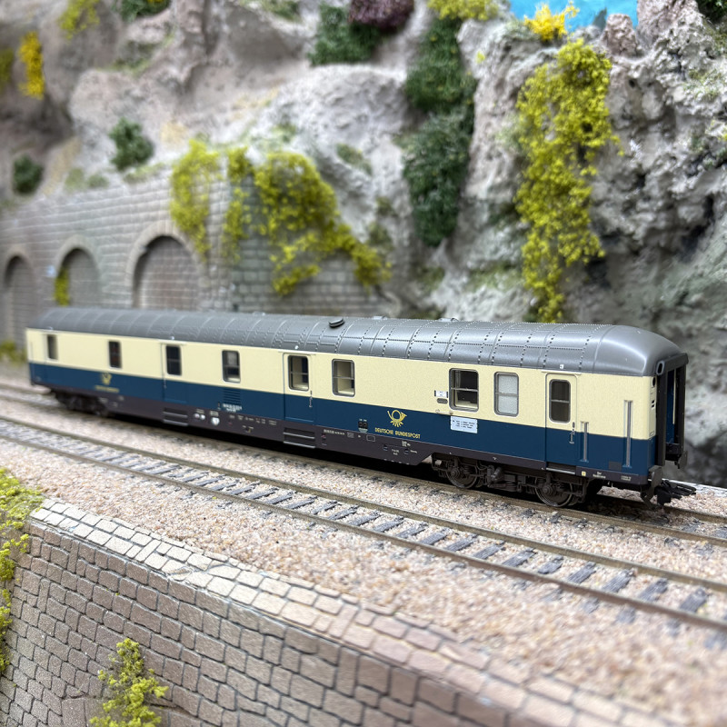 Voiture postale type Post mr-a, livrée bleu océan / ivoire, DB, Ep. IV - MARKLIN 42851 - HO 1/87 Voiture postale type Post mr-a, livrée bleu océan / ivoire, DB, Ep. IV - MARKLIN 42851 - HO 1/87